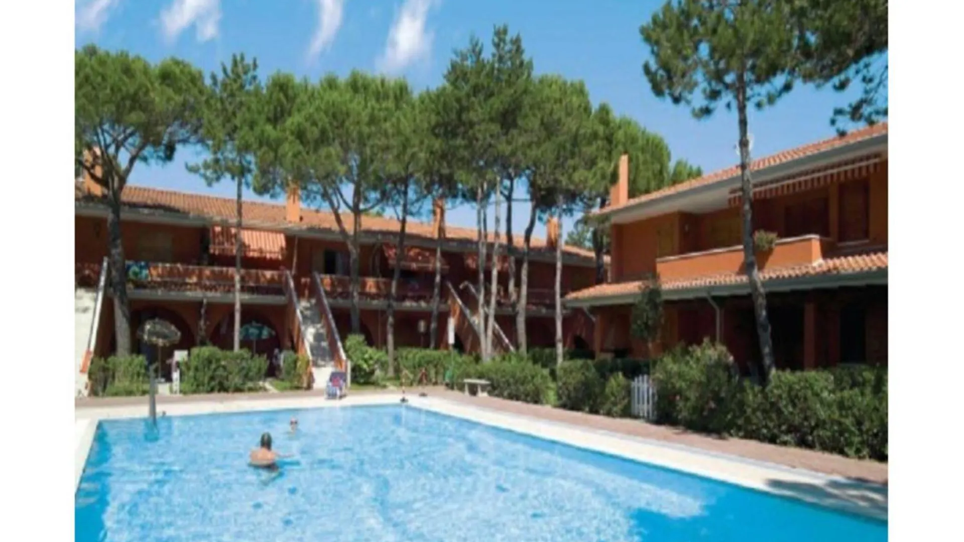 Feel At Home In Our Cozy Residence - Beahost Bibione Apartment